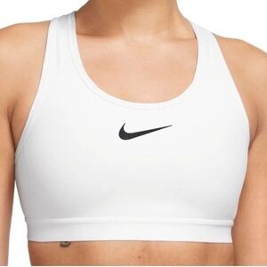 Nike Swoosh High Support Non-Padded Adjustable Sports Bra